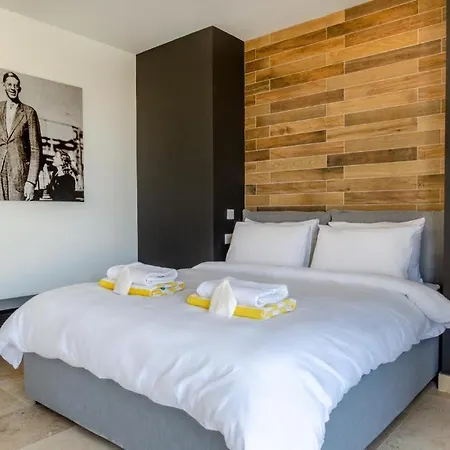 Hygge Holiday Home With Large Communal Pool And Private Hot Tub Xagħra Exteriör bild
