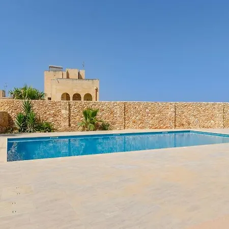 Hygge Holiday Home With Large Communal Pool And Private Hot Tub Xagħra Exteriör bild